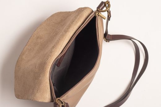 Sac bandoulière en cuir beige modèle 20223B