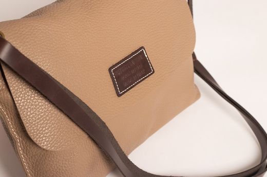 Sac bandoulière en cuir beige modèle 20223B