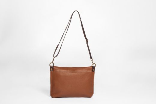 Sac bandoulière en cuir camel modèle 20223C