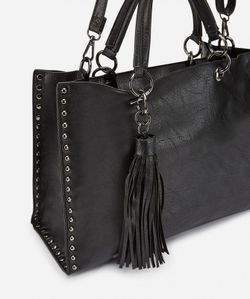 Bolso shopper tachuelas color negro