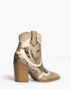 Bottine Cowboy Noire Corina M4745