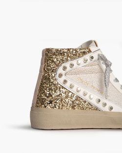 Botín Zapatillas Color Dorado Corina Modelo M4036