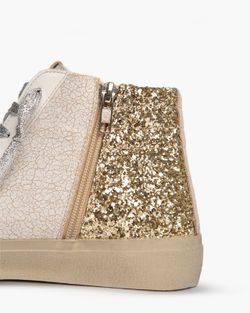 Botín Zapatillas Color Dorado Corina Modelo M4036