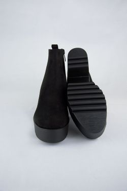 Botines con plataforma de color negro