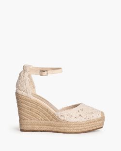 Corina Beige Valencian Wedge Modèle M4295