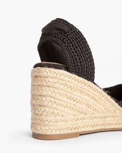 Cuña Valenciana Color Negro de Corina Modelo M4303