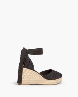 Cuña Valenciana Color Negro de Corina Modelo M4303