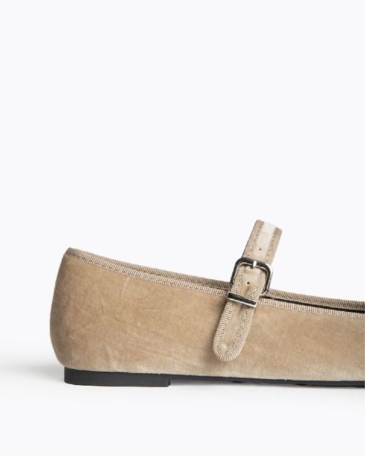 Corina Flat Mary Jane Modèle M5630