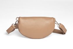 Riñonera de piel en color Marrón Claro modelo 20222B