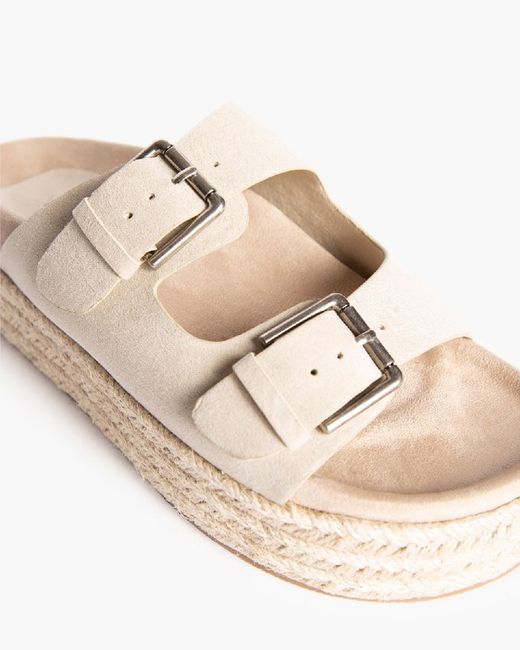 Sandalia de plataforma en Yute de color Beige de la marca Corina modelo M4395