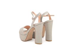 Sandale à talon haut avec plateforme argentée