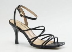 Sandalia de tacón con tiras color Negro marca Corina