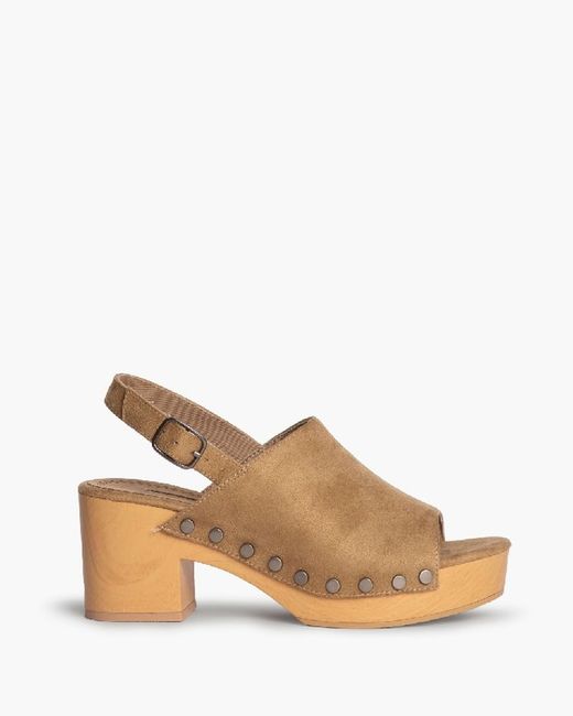 Sandalia tipo zueco color Marrón Corina modelo M4418