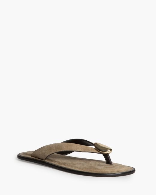 Sandalias beige planas mujer con detalle metálico y suela acolchada