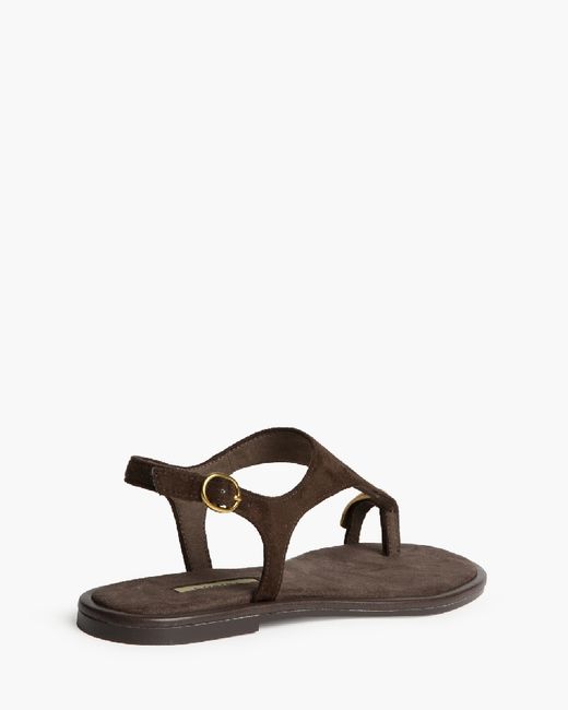 Sandalias marrones planas con anillo metálico