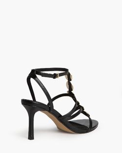 Sandalias negras de tacón alto mujer con detalle metálico en empeine