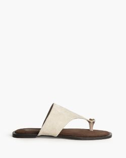 Sandalias Planas Dedo Taupe Corina Modelo M5480