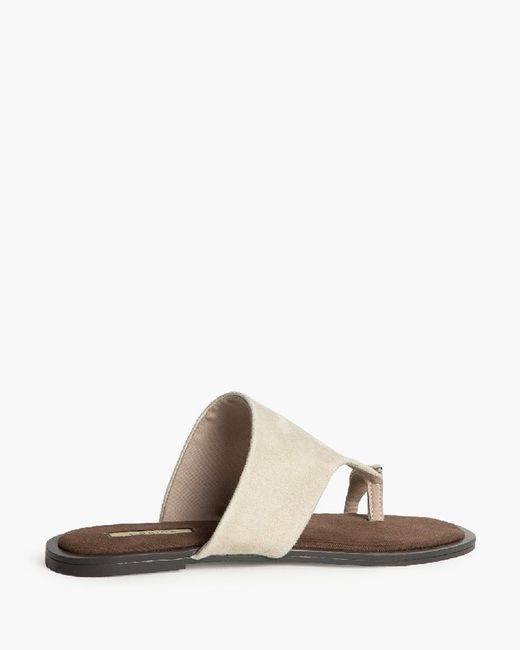 Sandalias Planas Dedo Taupe Corina Modelo M5480