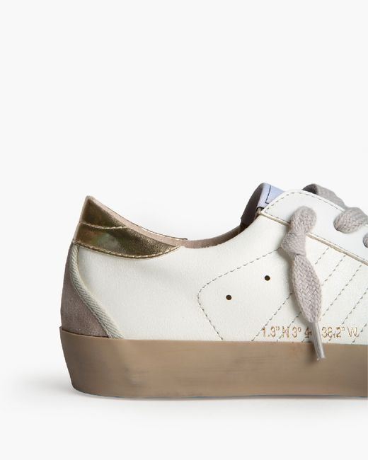 Zapatillas Deportivas Color Oro Corina Modelo M6020