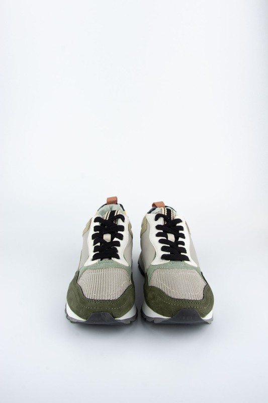 Zapatillas deportivas para mujer color blanco con cordones veganas modelo  1541B marca Corina